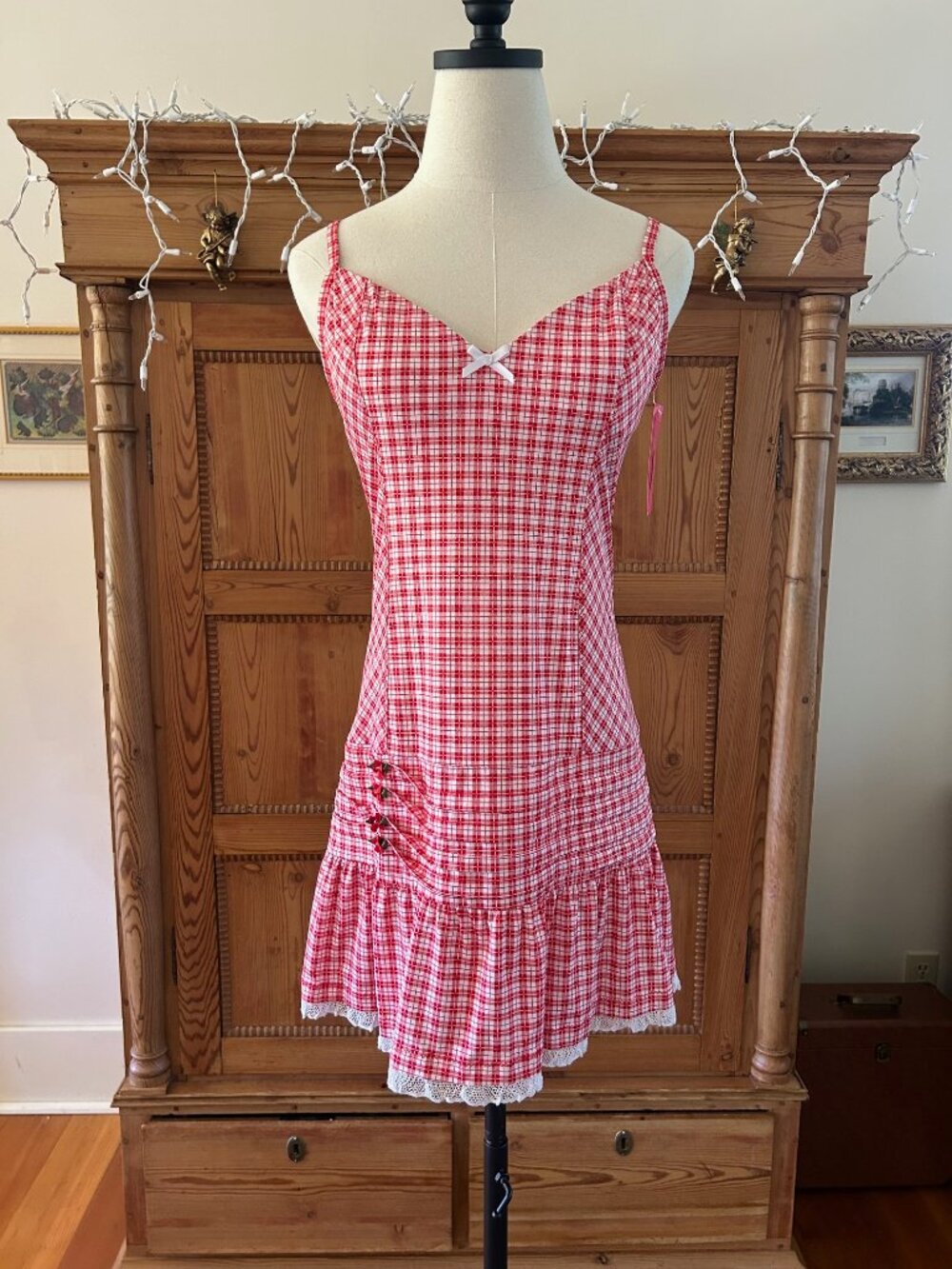 Betsey Johnson Y2K Red Gingham Plaid Rosettes Lacy Ruffled Lace Swim Dress